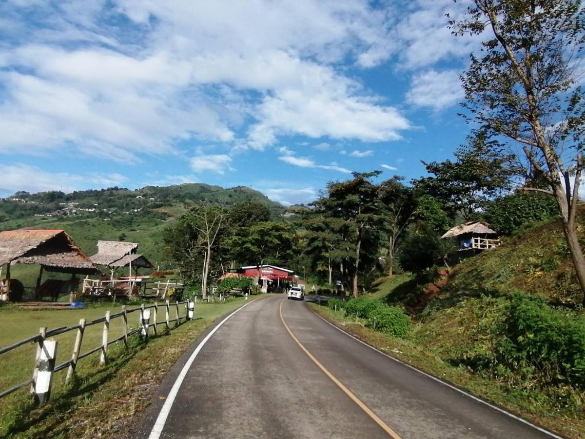 Ban Chomdoi Resort Phatang Ban Pha Tang ภายนอก รูปภาพ