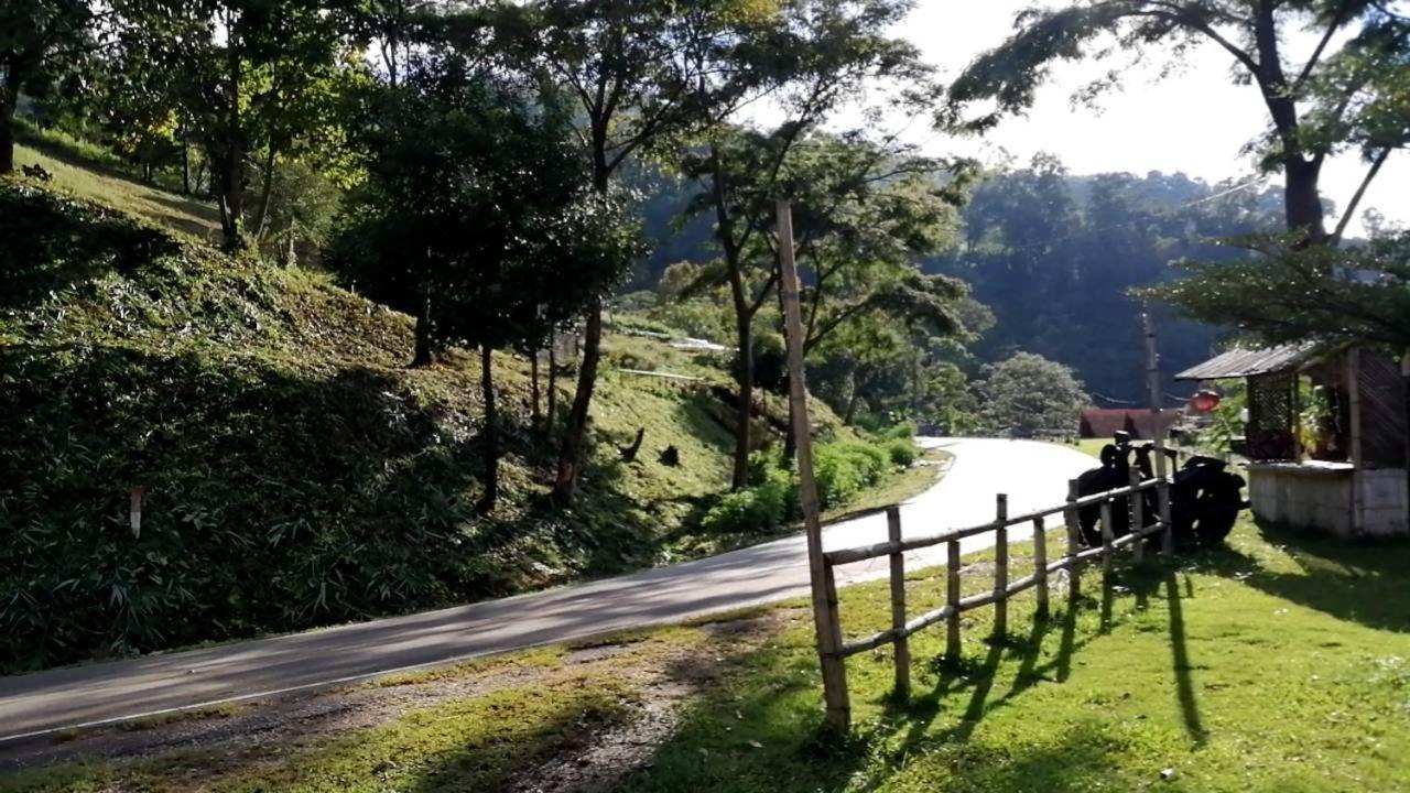 Ban Chomdoi Resort Phatang Ban Pha Tang ภายนอก รูปภาพ